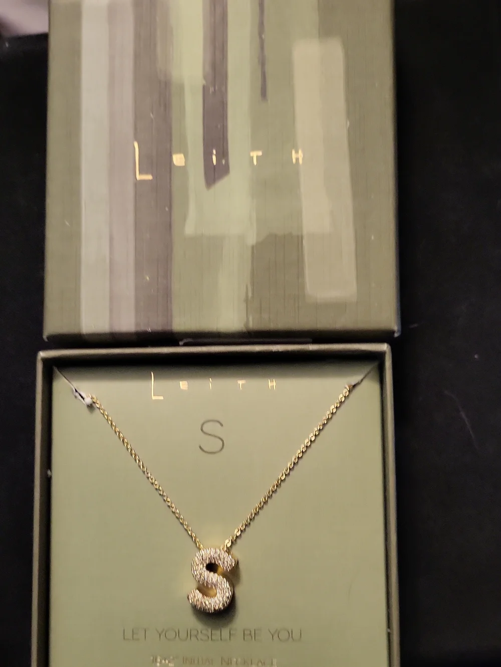 Leith daily chain pendant